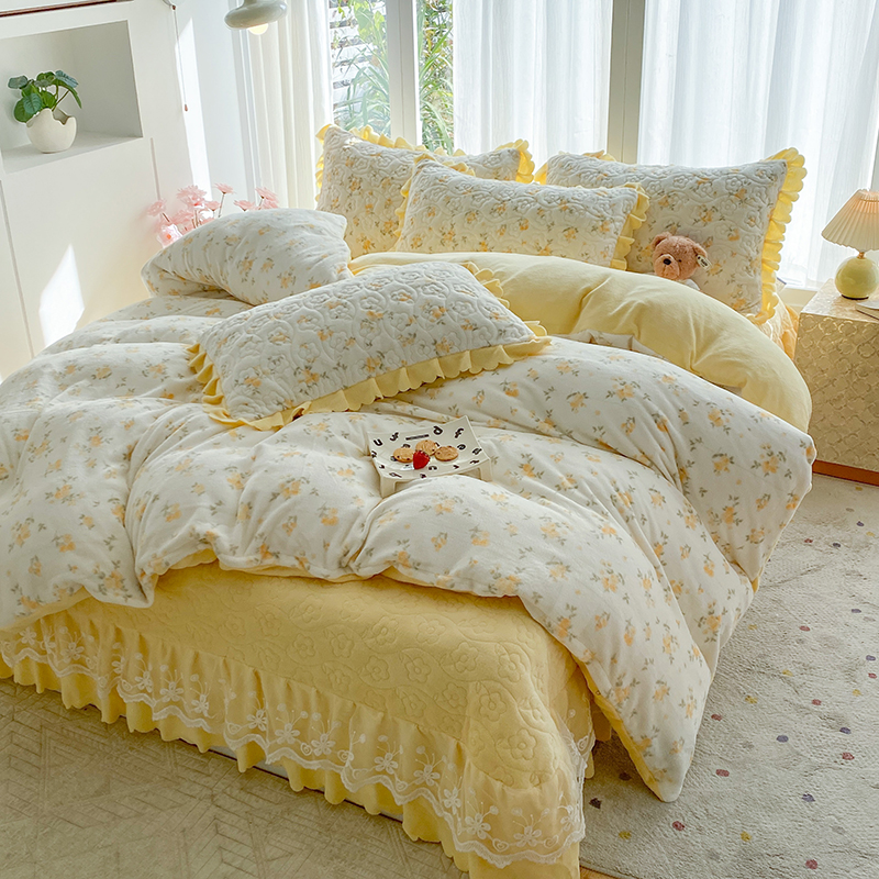 秋冬床盖夹棉加厚四件套牛奶绒双面绒柔软保暖蕾丝花边 床上用品