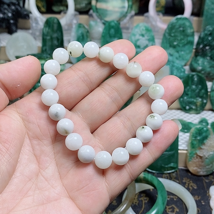 未镶嵌独山玉颈饰罗*生