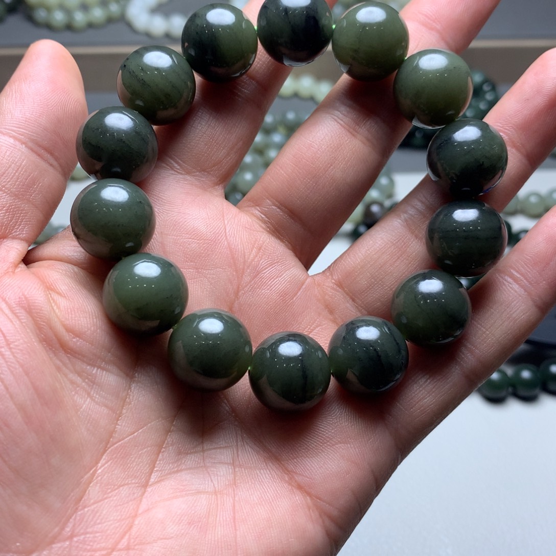 和田玉未镶嵌手链