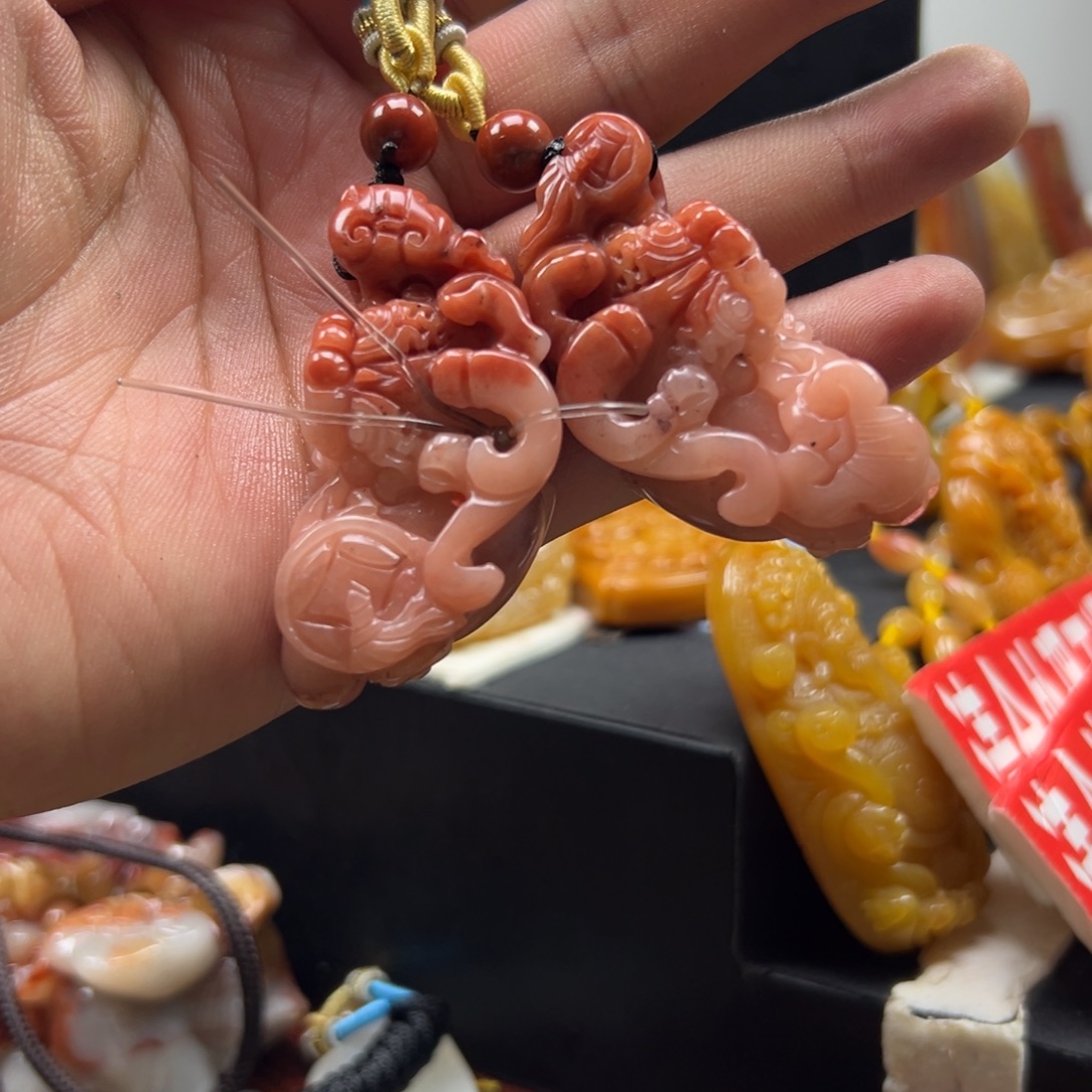 石英质玉（黄龙玉）未镶嵌hly