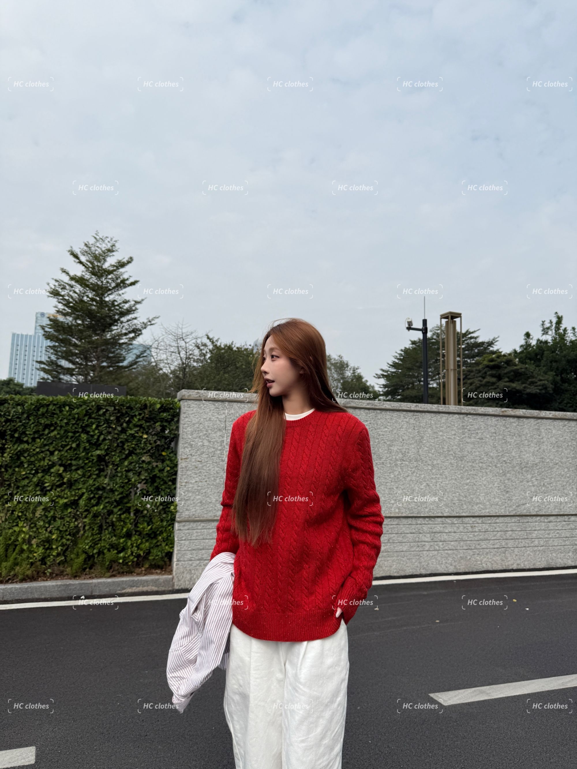 【满天星】秋冬季重磅新款圆领刺绣针织绞花套头毛衣【男女同款】
