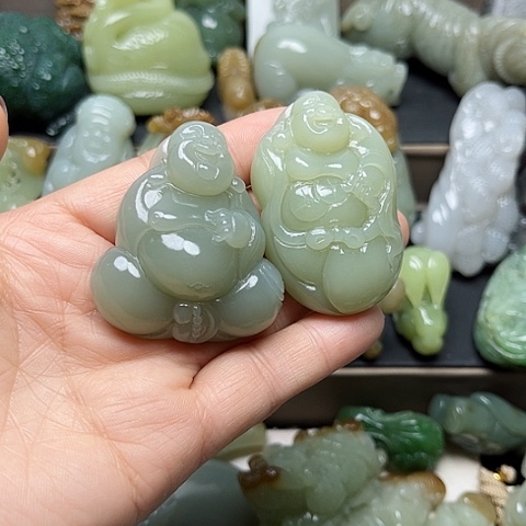 颈饰未镶嵌和田玉任*行