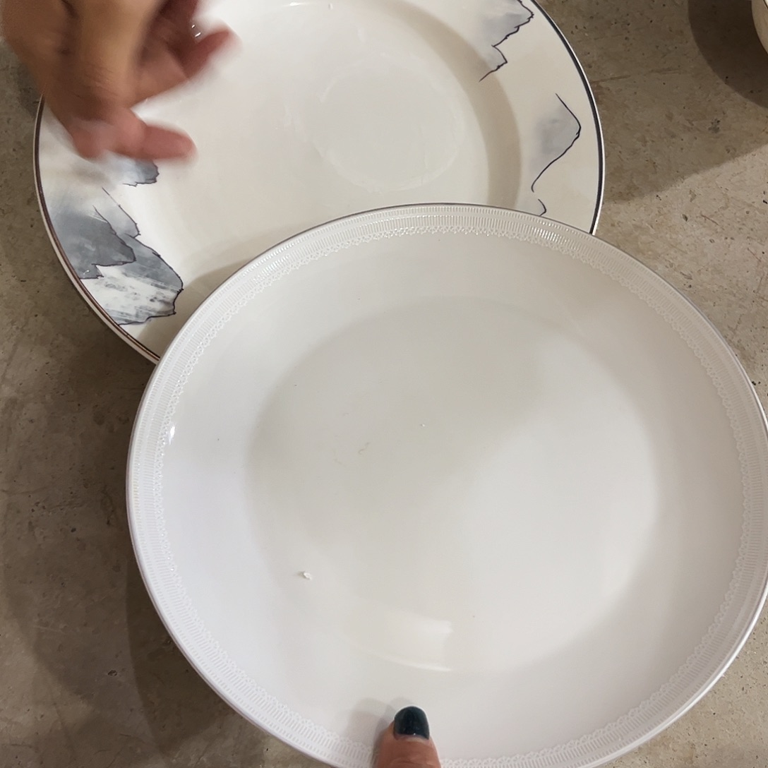 瓷片十寸大盘两个微瑕