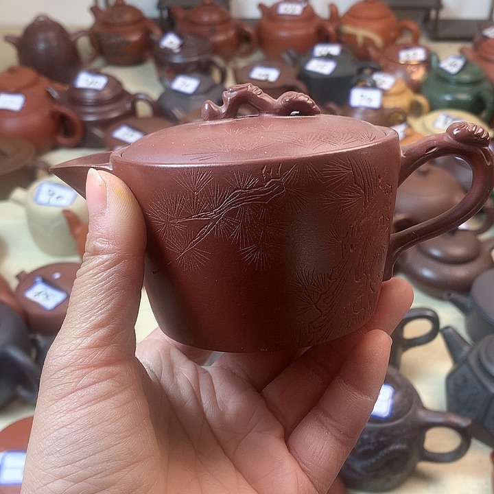 紫砂茶壶紫砂微瑕微瑕……