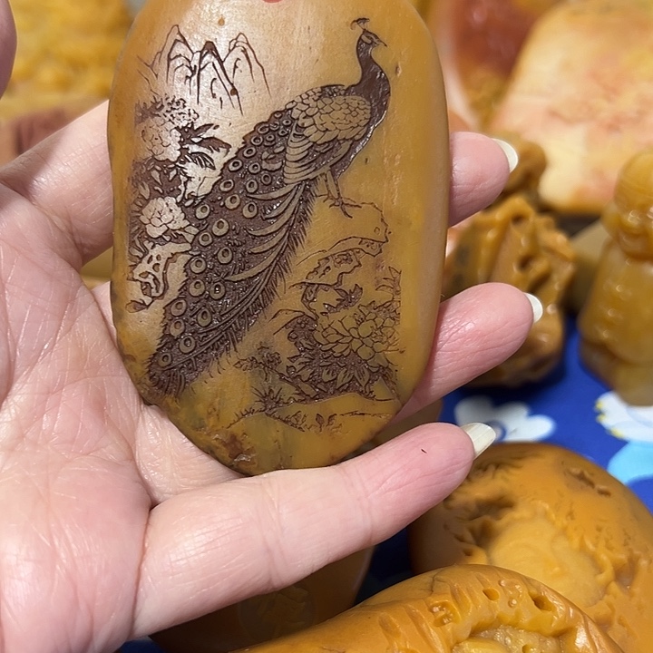 踩***机黄蜡石黄蜡石黄蜡石