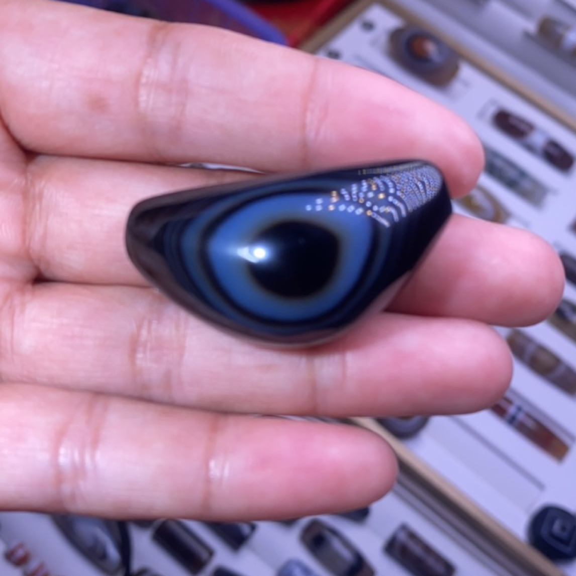 天然巴西缠丝玛瑙