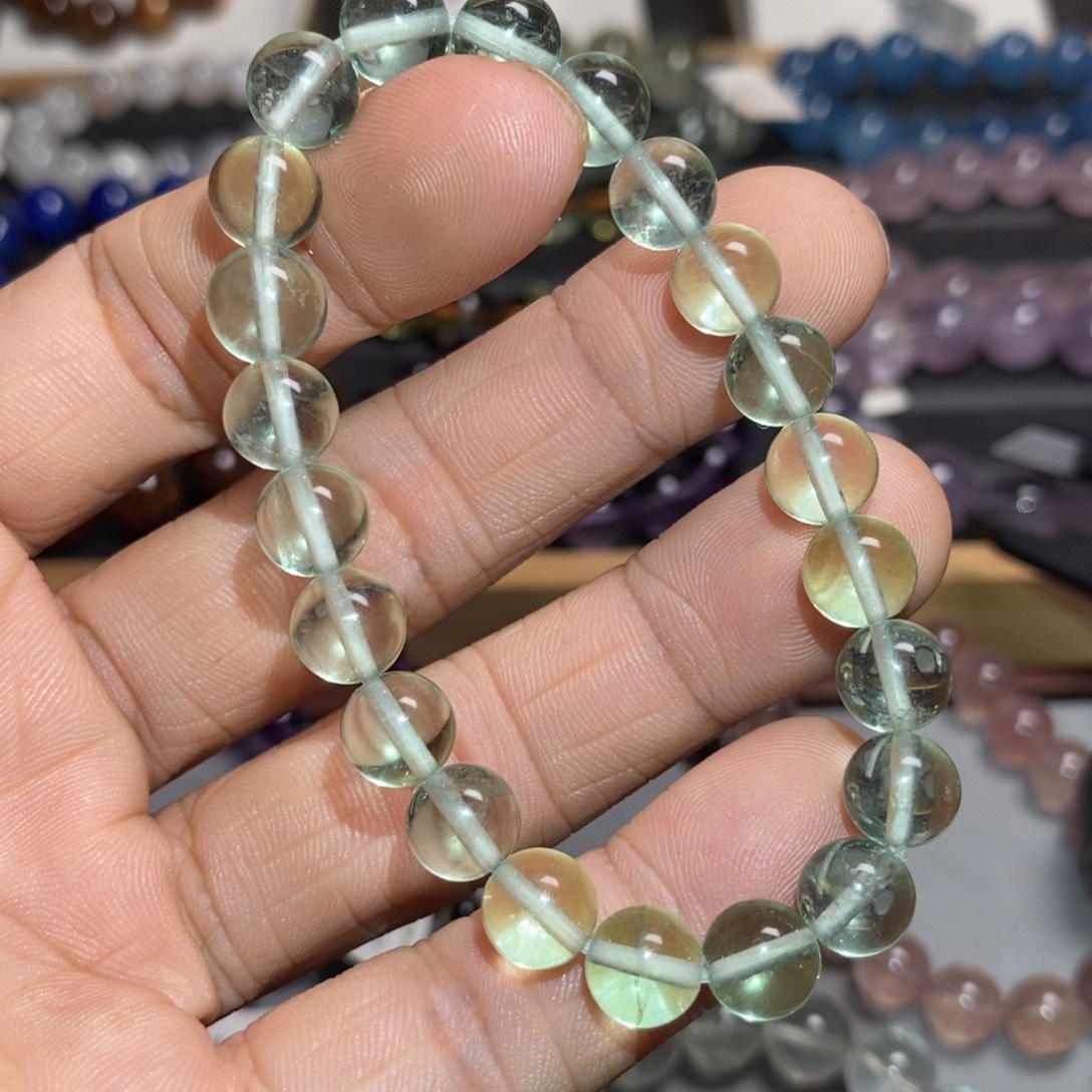 手链未镶嵌水晶高冰绿萤石8.2mm
