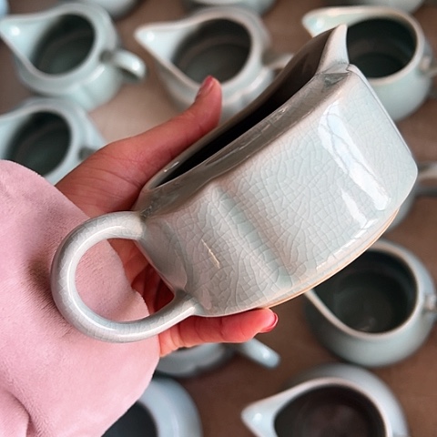 盘汝瓷梅花公道杯清仓