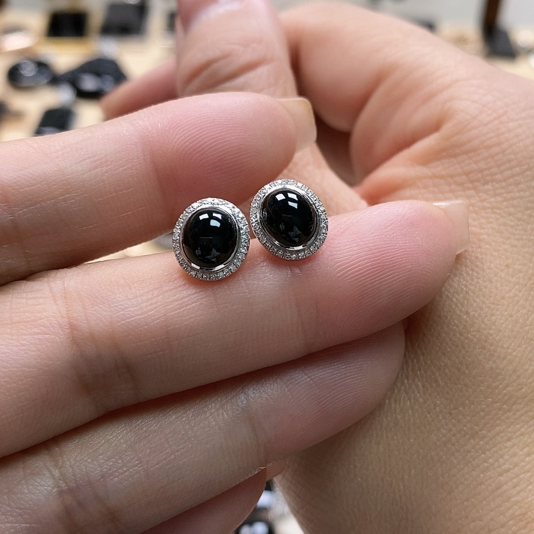 翡翠耳饰18K金镶嵌墨翠