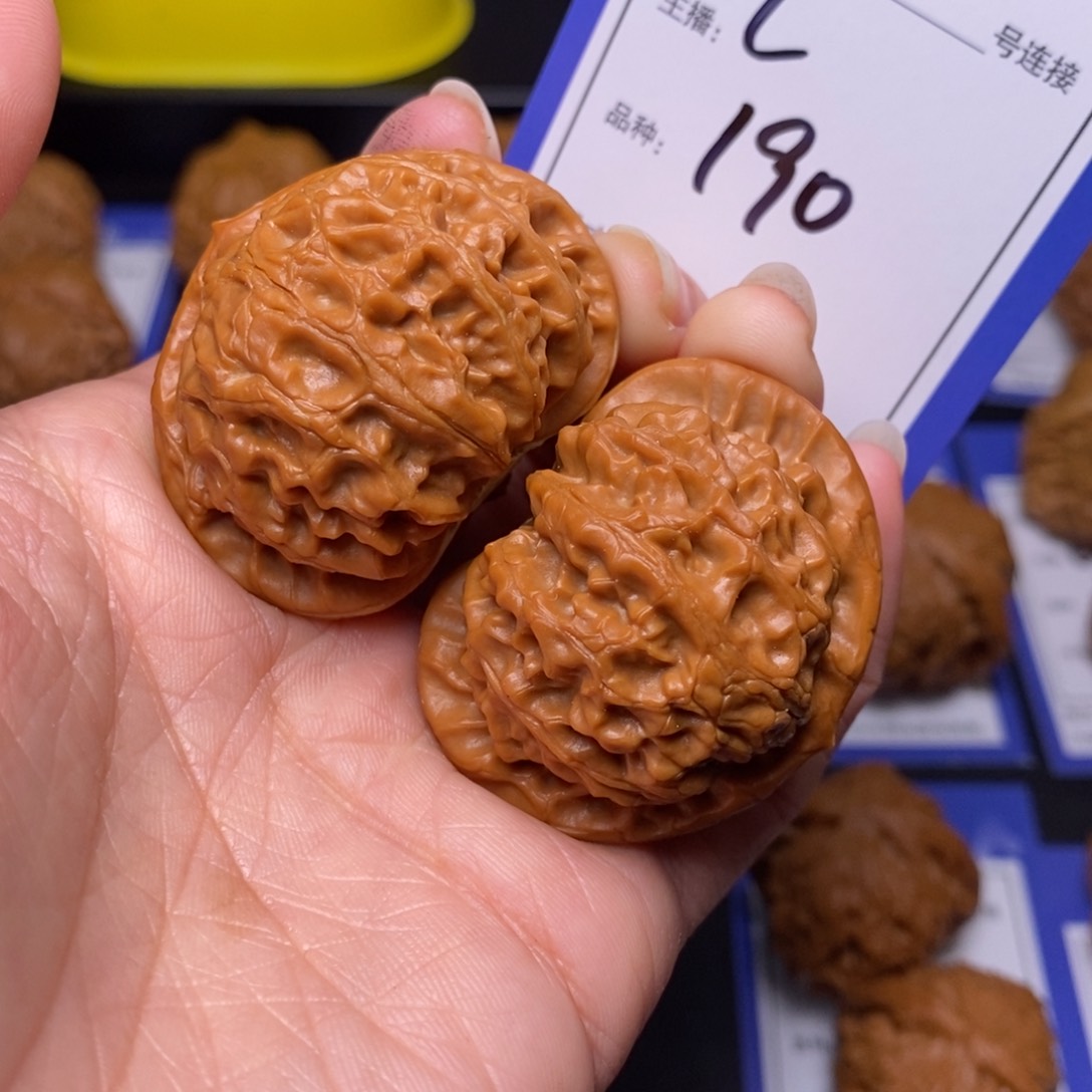文玩核桃把件43宫灯190