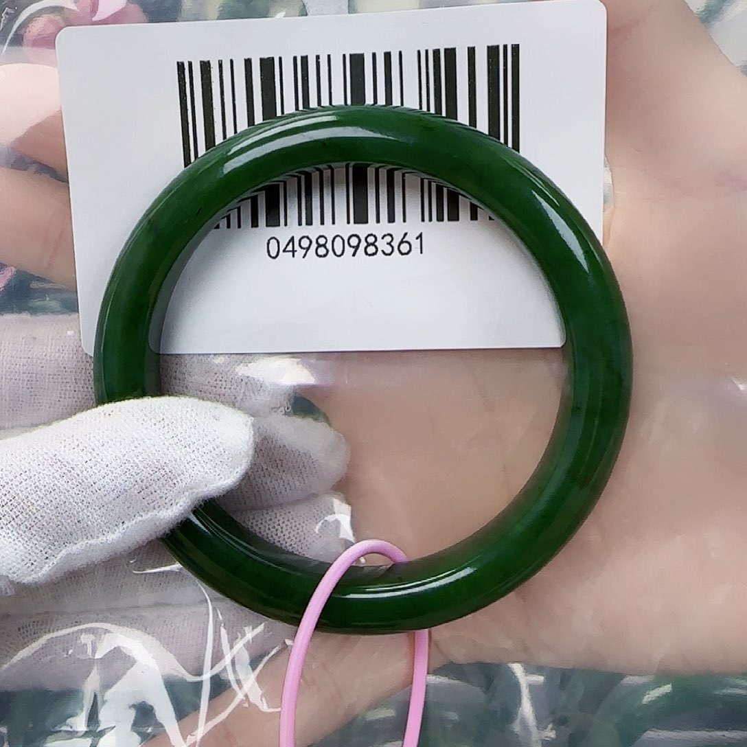 和田玉（碧玉）手镯未镶嵌60