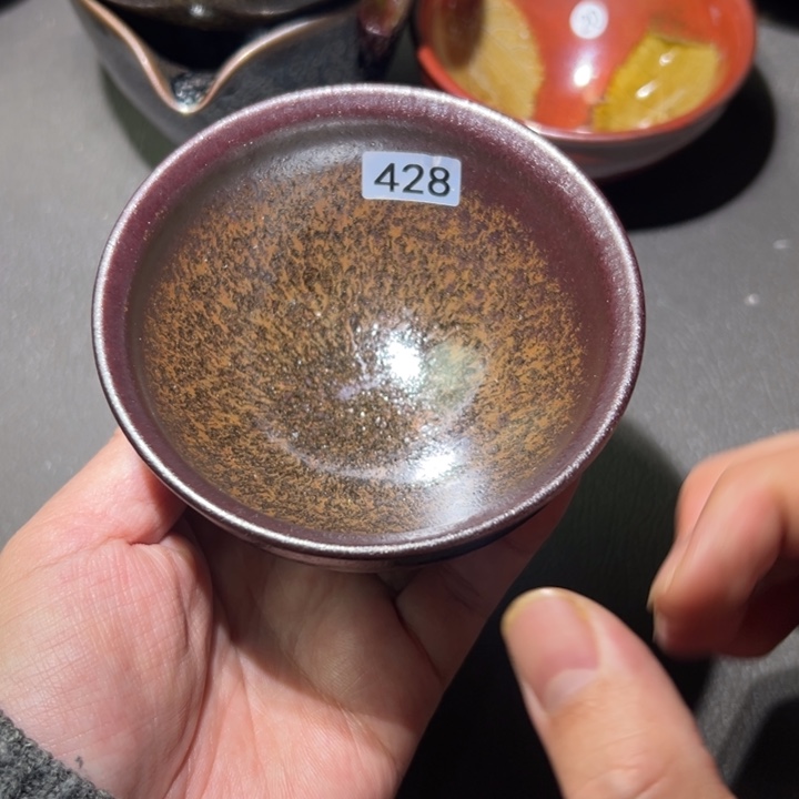 茶盏我们是有共同话题有