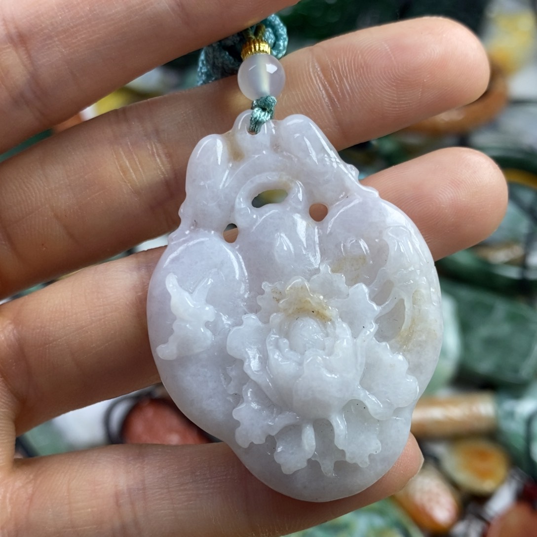 翡翠颈饰未镶嵌吊坠