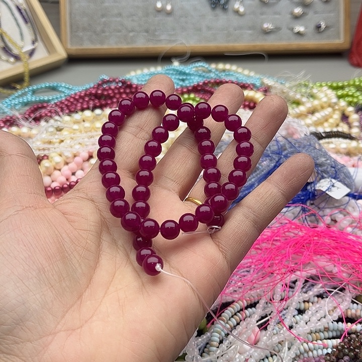 玛瑙/玉髓珠宝半成品未镶嵌一条8mm红刚玉