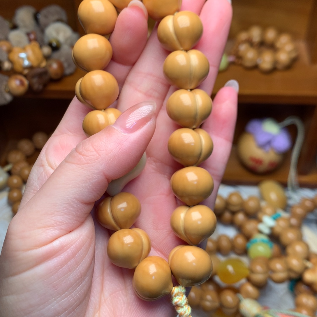 星***এ吊坠猴头核桃15高定屁桃手持素