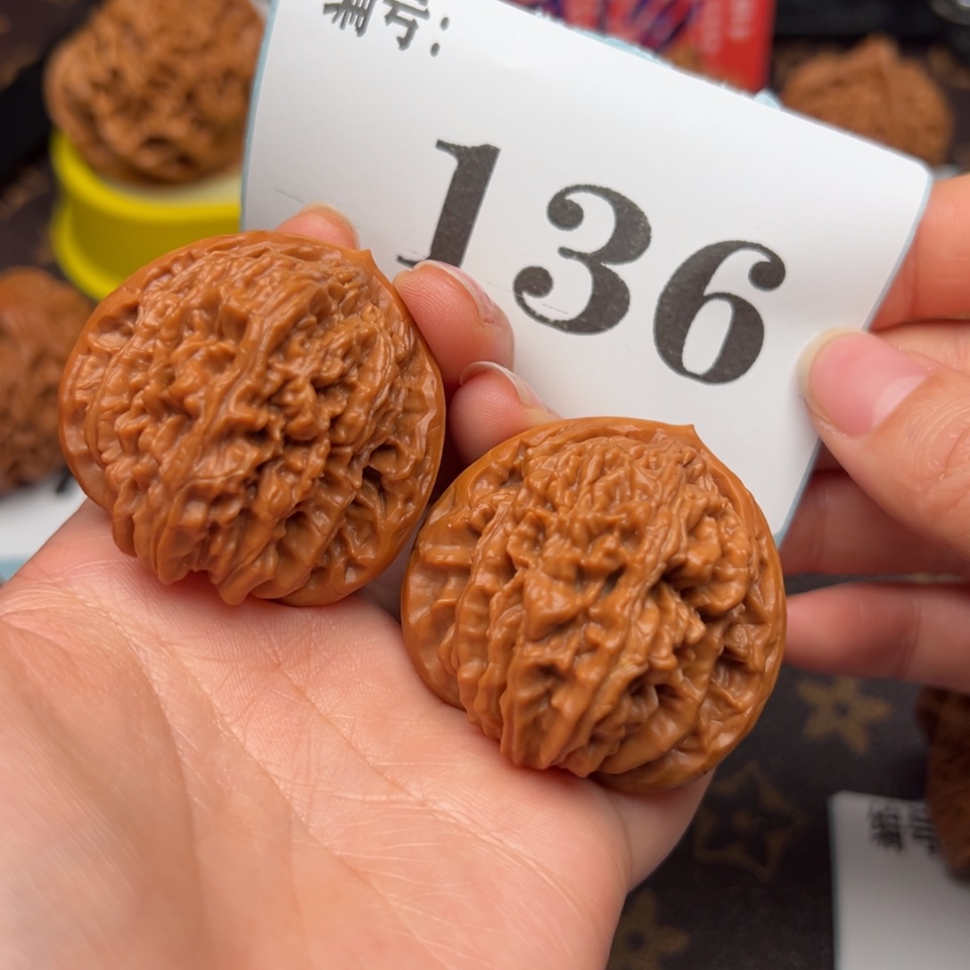 把件文玩核桃4.1四座楼136