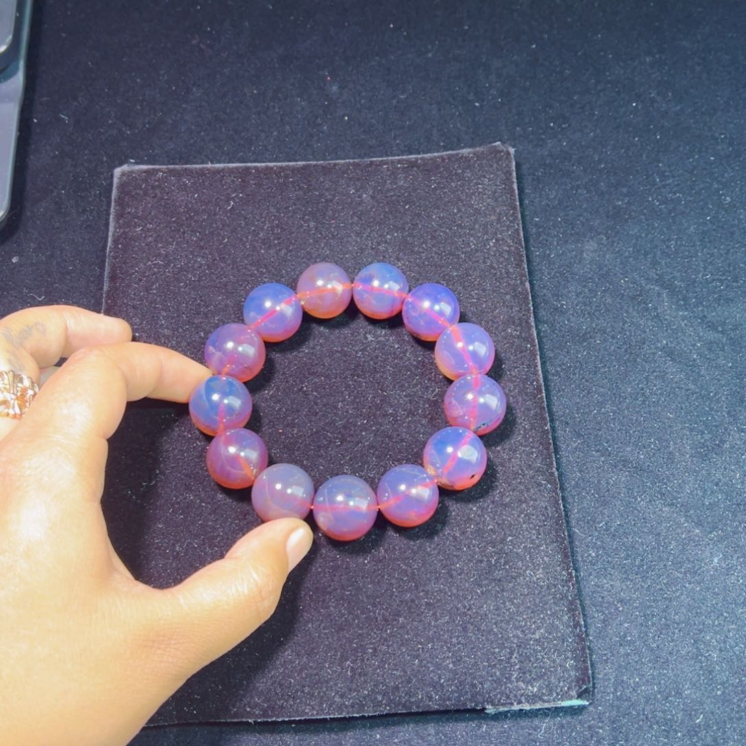 琥珀裸石未镶嵌琥珀