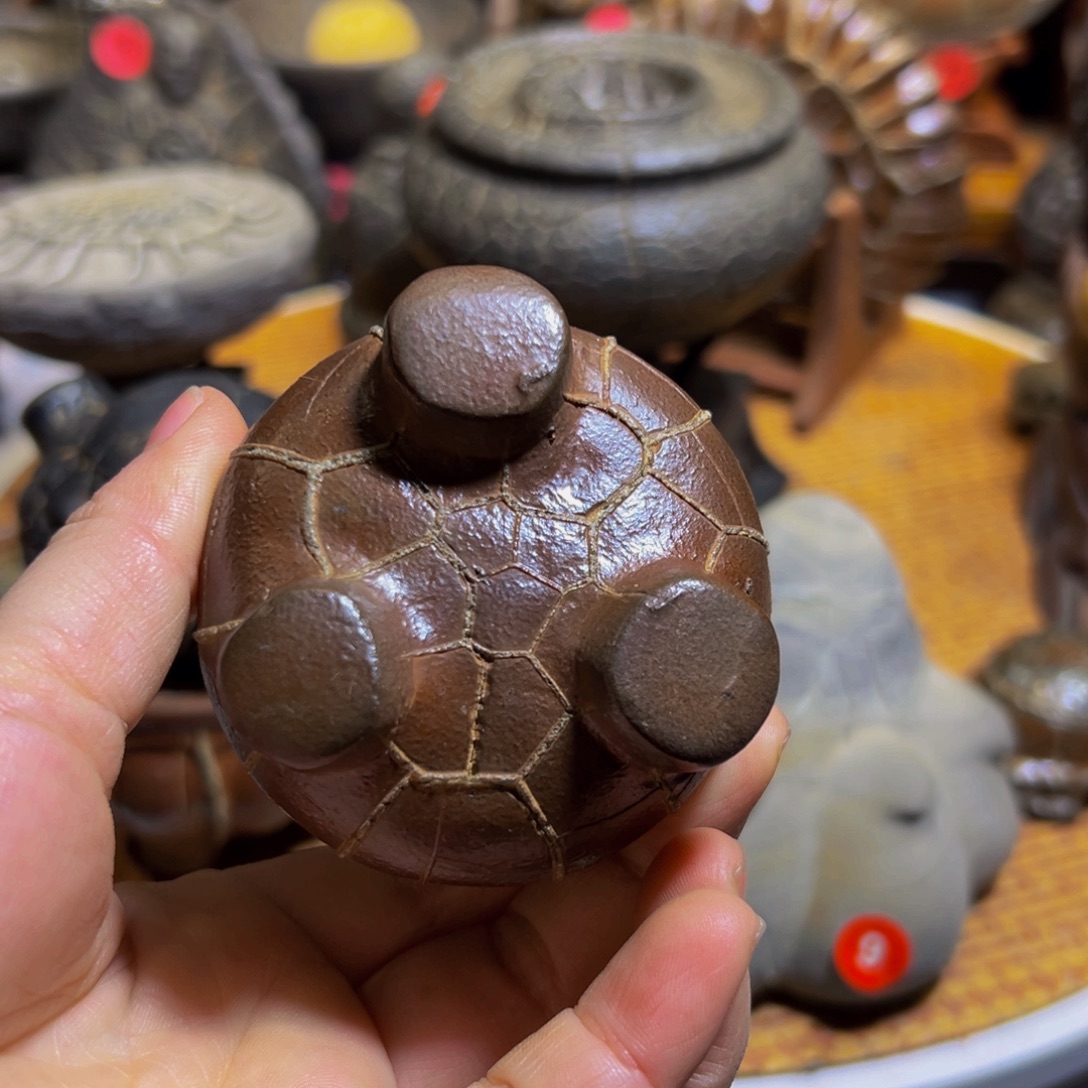 石材龟纹石手把摆件小三足鼎