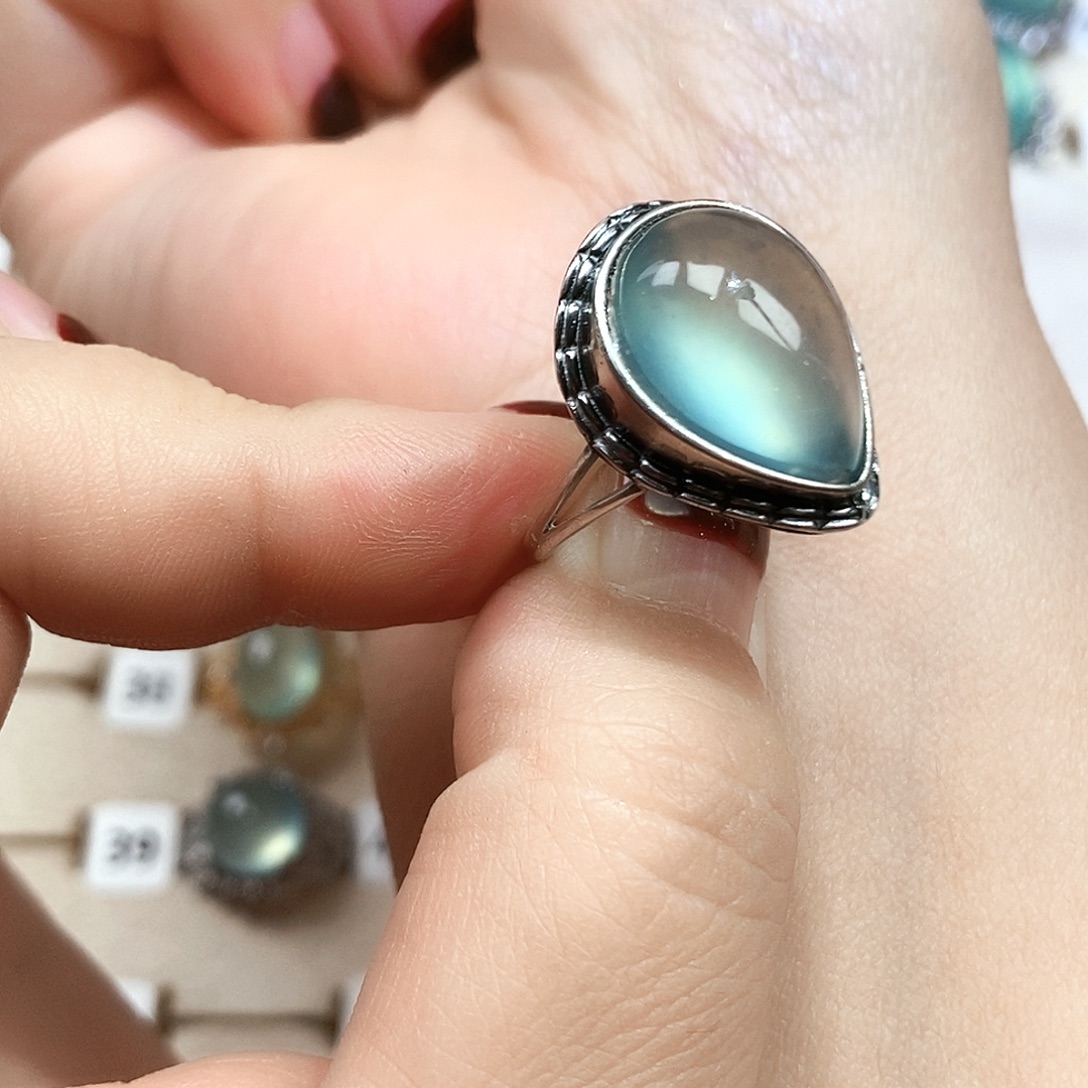 苍***学蛇纹石玉银S925镶嵌戒指