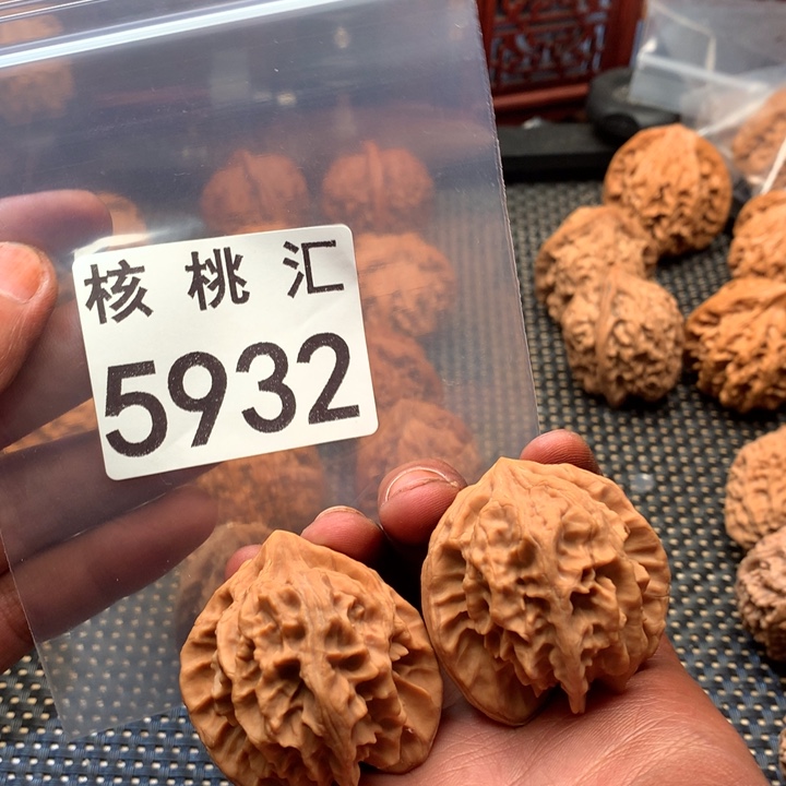 吊坠文玩核桃曹大龙