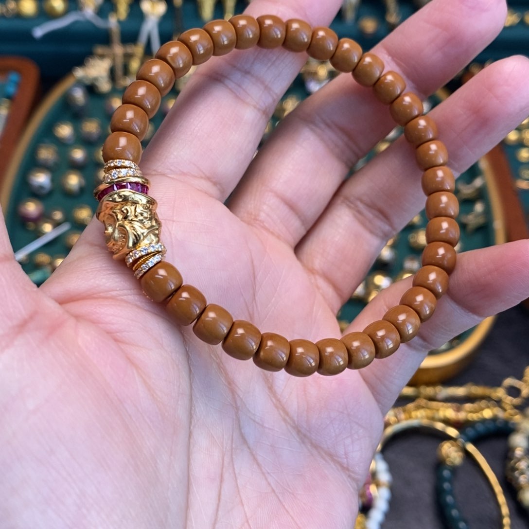 合成立方氧化锆手链足金镶嵌