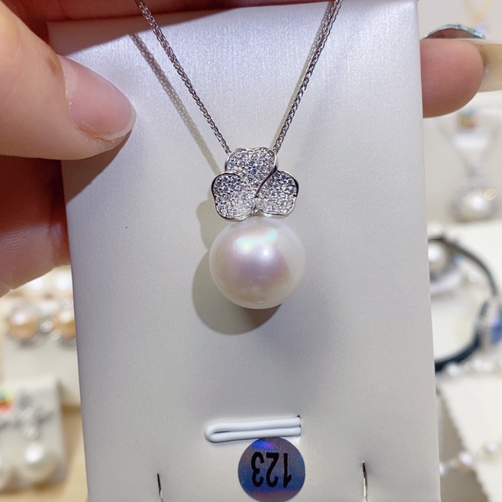 浅***-银S925镶嵌淡水珍珠颈饰