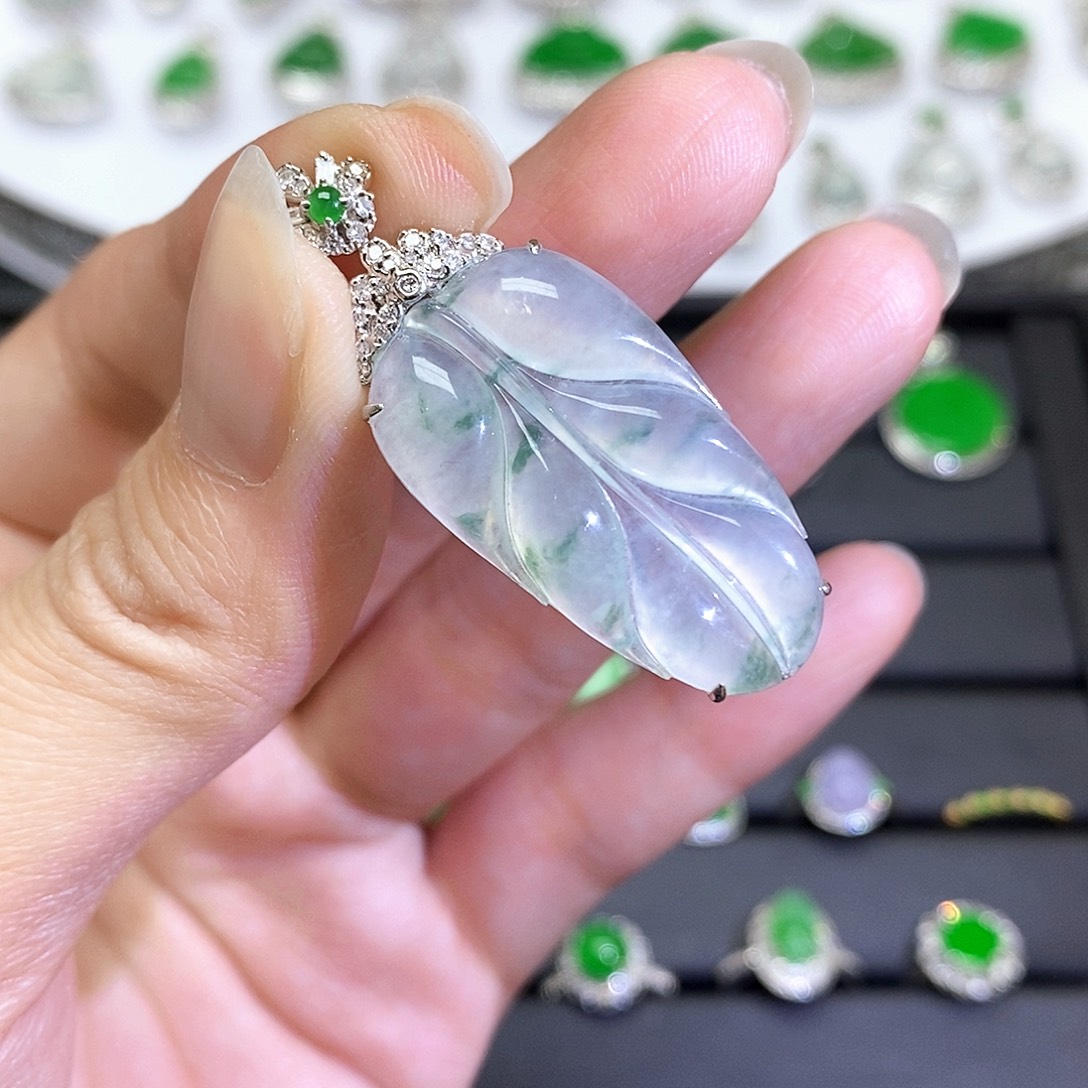 翡翠18K金镶嵌吊坠(不含链)