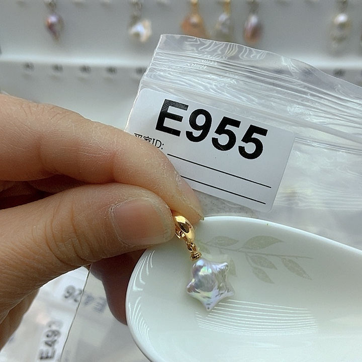 淡水珍珠颈饰银S925镶嵌