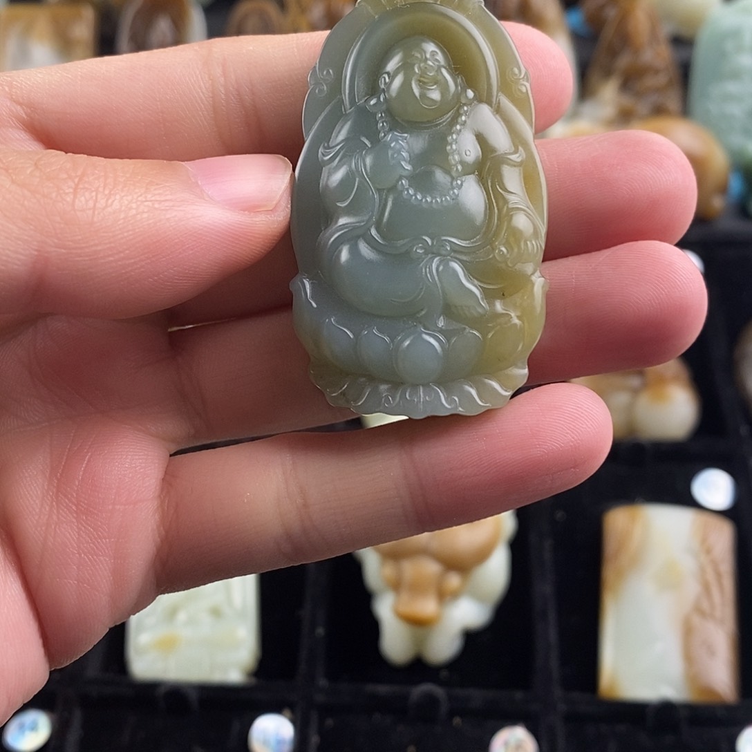 和田玉挂件未镶嵌