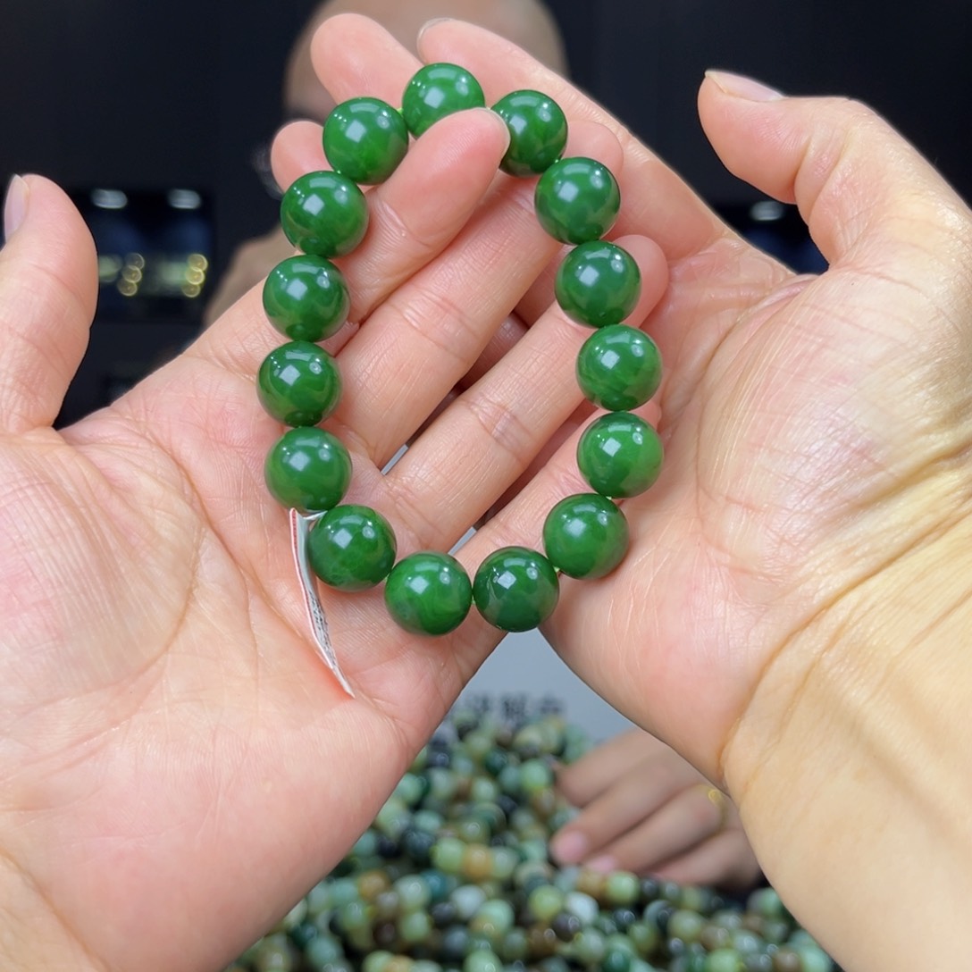 手串未镶嵌和田玉纯天然和田玉俄碧五号坑菠菜绿料14