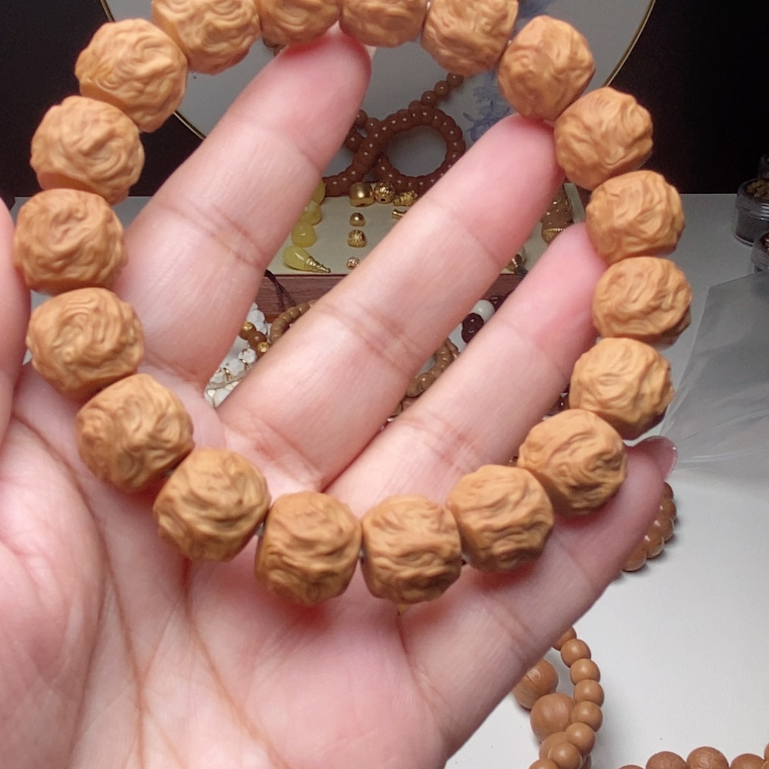 k***2手串猴头核桃精品