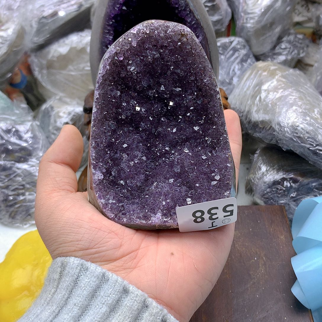 紫晶大型摆件（非配饰）未镶嵌