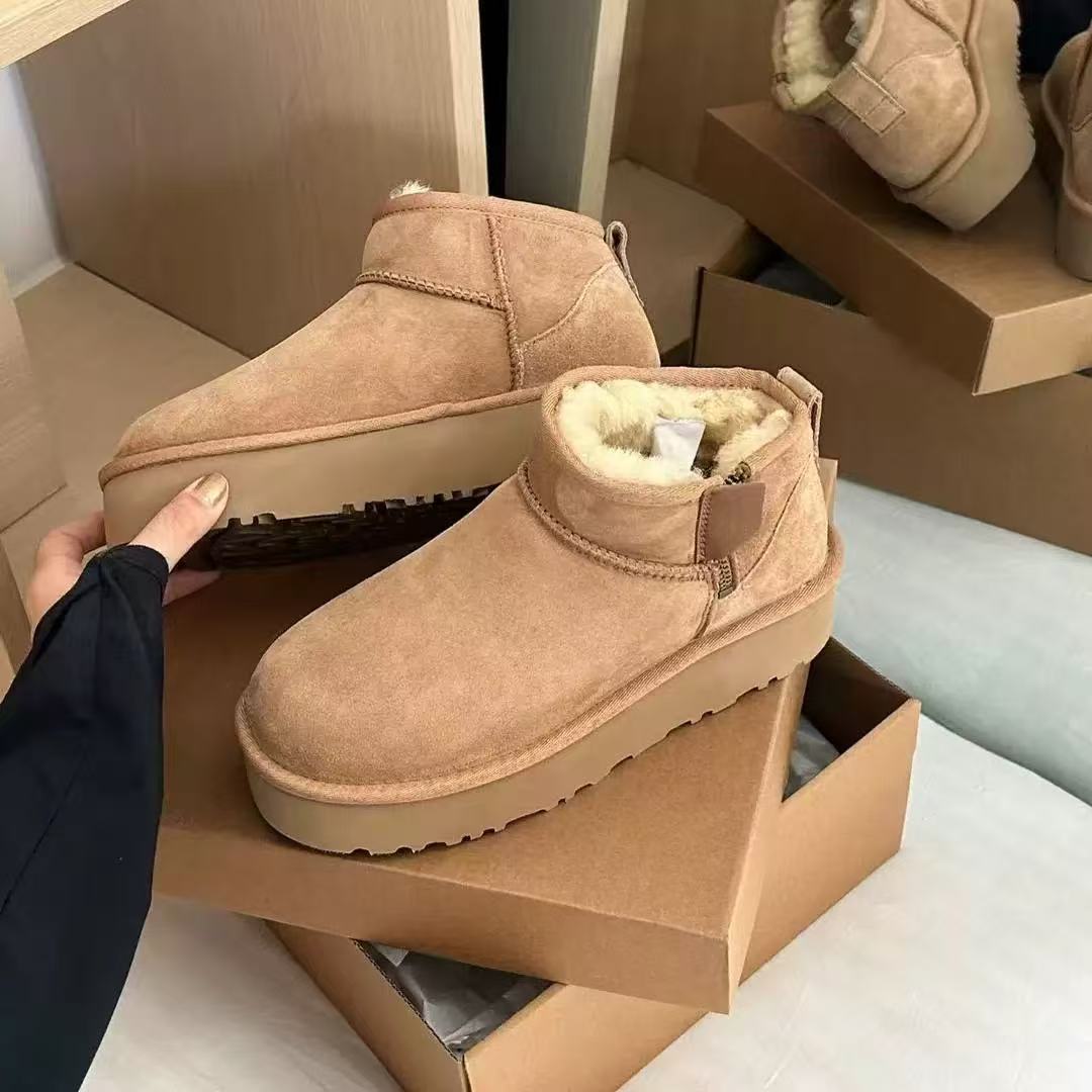 【小皮标周冬雨】桑坡皮毛一体雪地靴