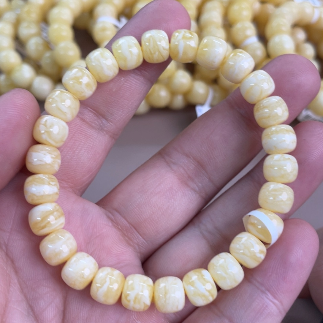 琥珀裸石未镶嵌03800000000