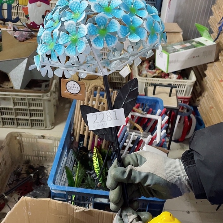 摆件河***鸭孤品老货微瑕瓷