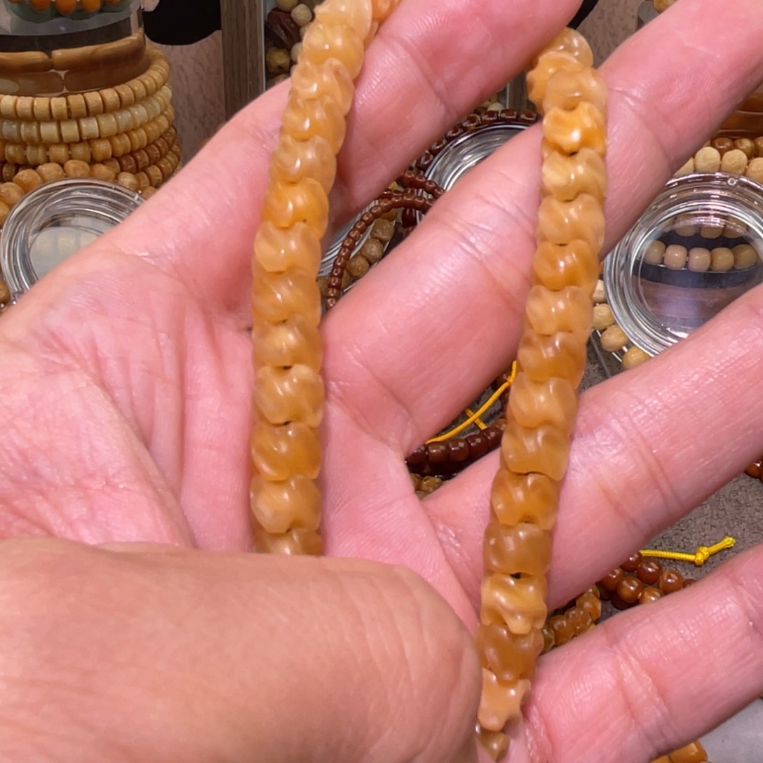 星月菩提吊坠卡8玉化龙骨手持