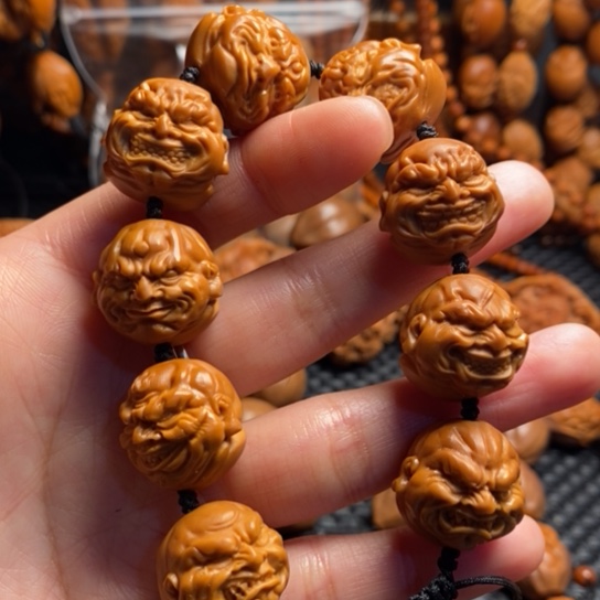 橄榄核吊坠肌肉恶僧