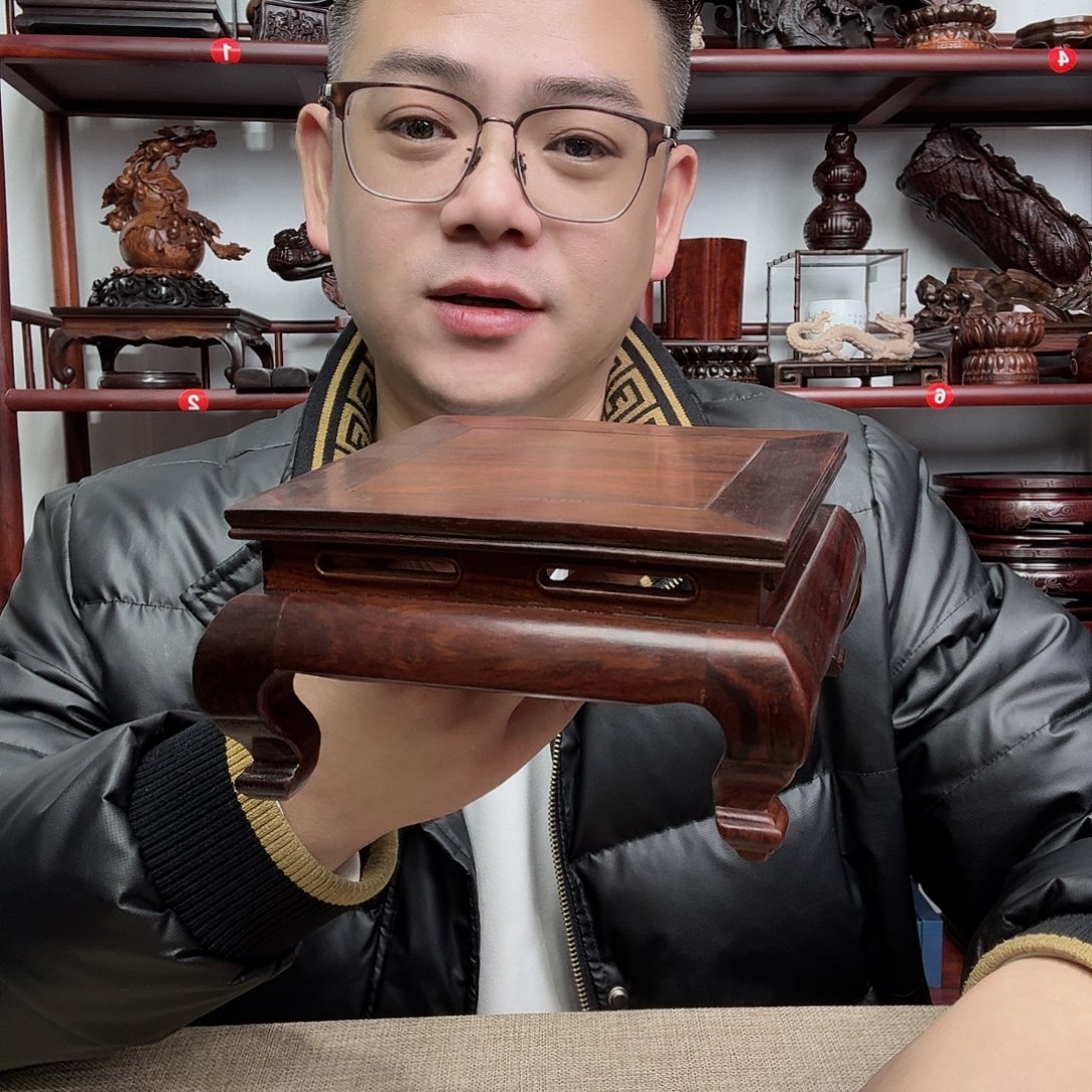 大红酸枝工艺品底座