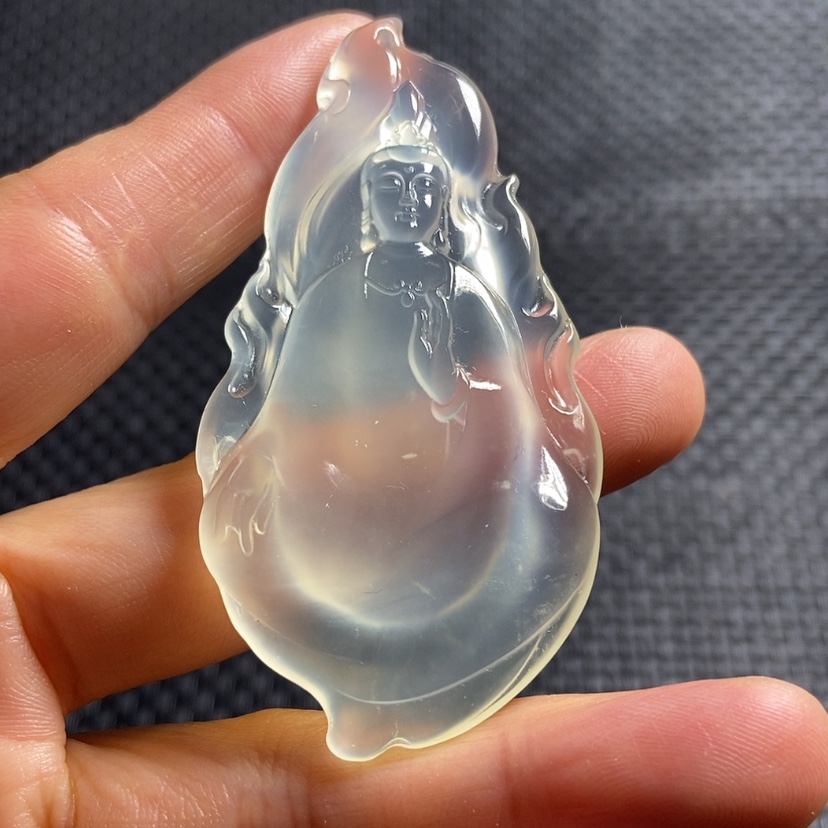 【闪购商品】未镶嵌蛇纹石玉颈饰