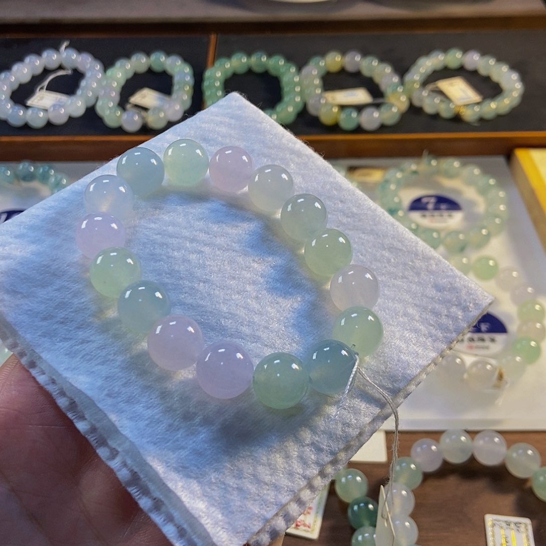 定制翡翠未镶嵌翡翠手串卡12+