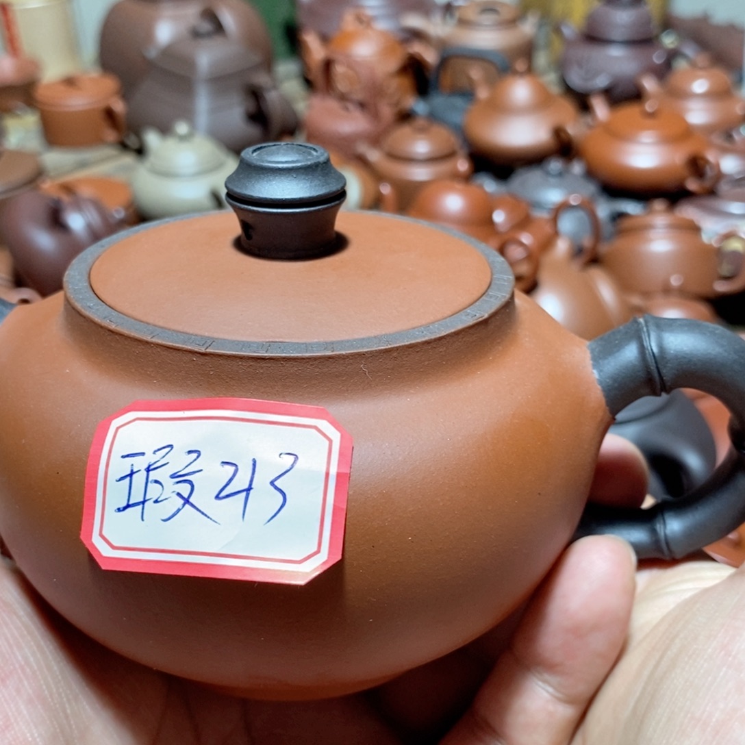 紫砂茶壶欢迎各位朋友加入