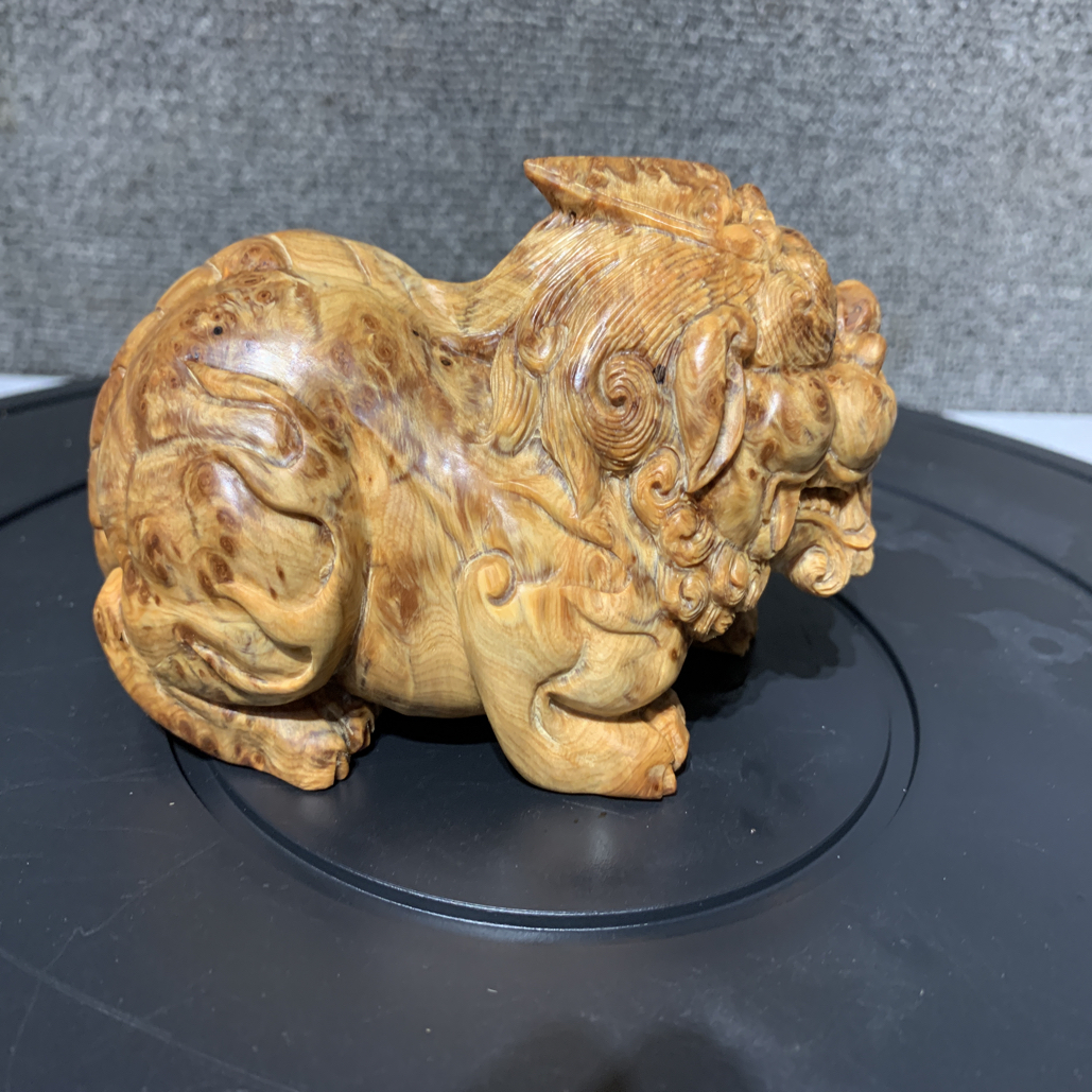 太行崖柏满瘤疤貔貅木雕手把玩件纯手工精细雕刻办公摆件