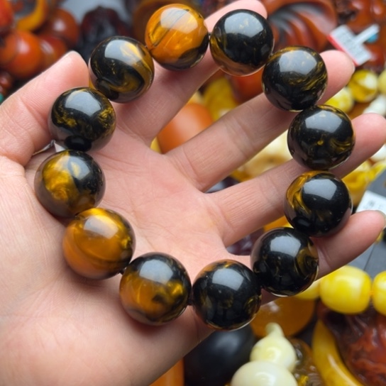 琥珀（花珀）手串未镶嵌蜜蜡