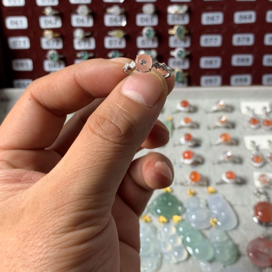 翡翠未镶嵌戒指161