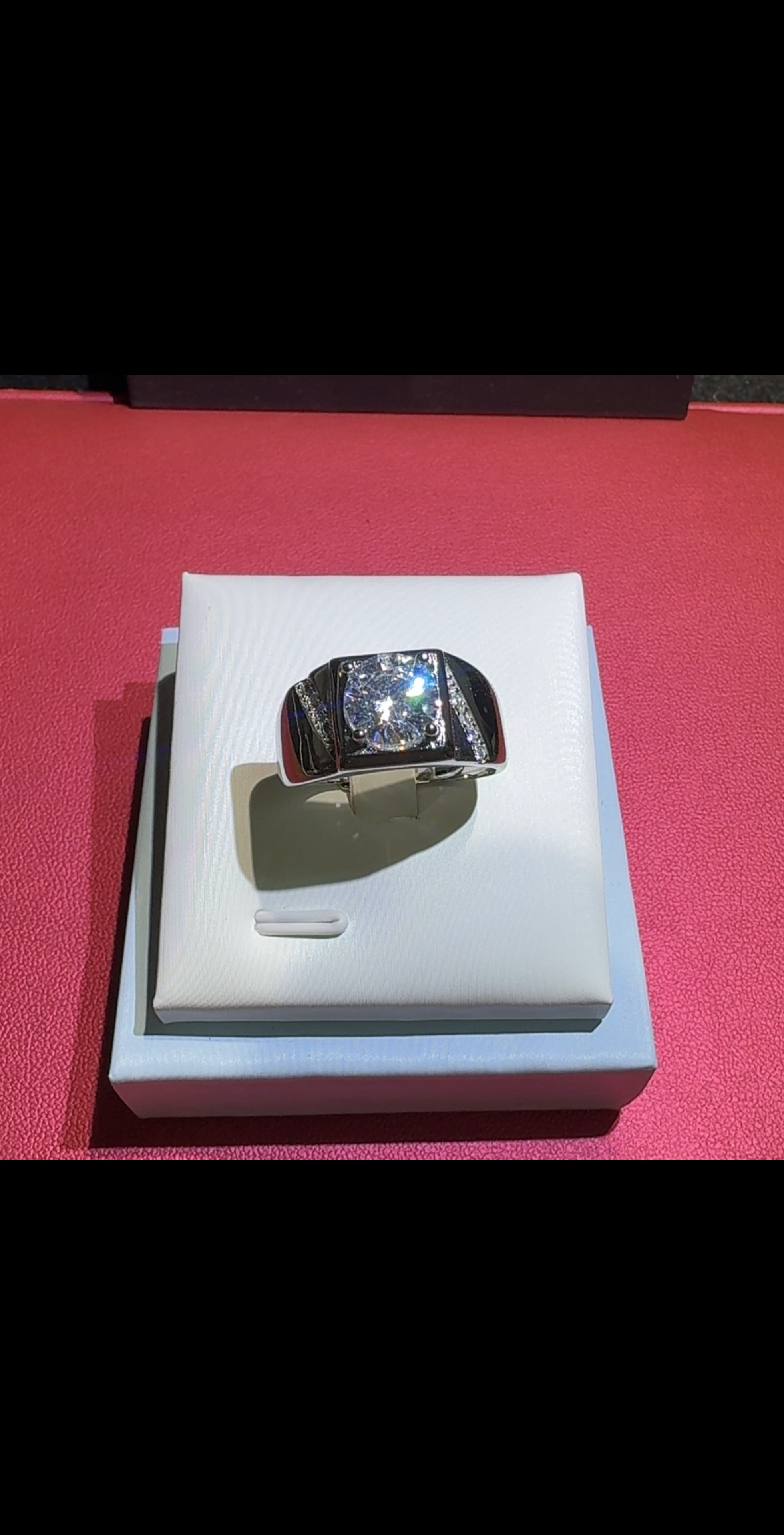 [南非甄选】 NFZX 高端定制 LC-121 微镶四爪白色男士戒指