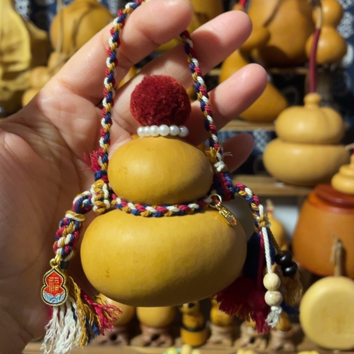 特价福利不退不换