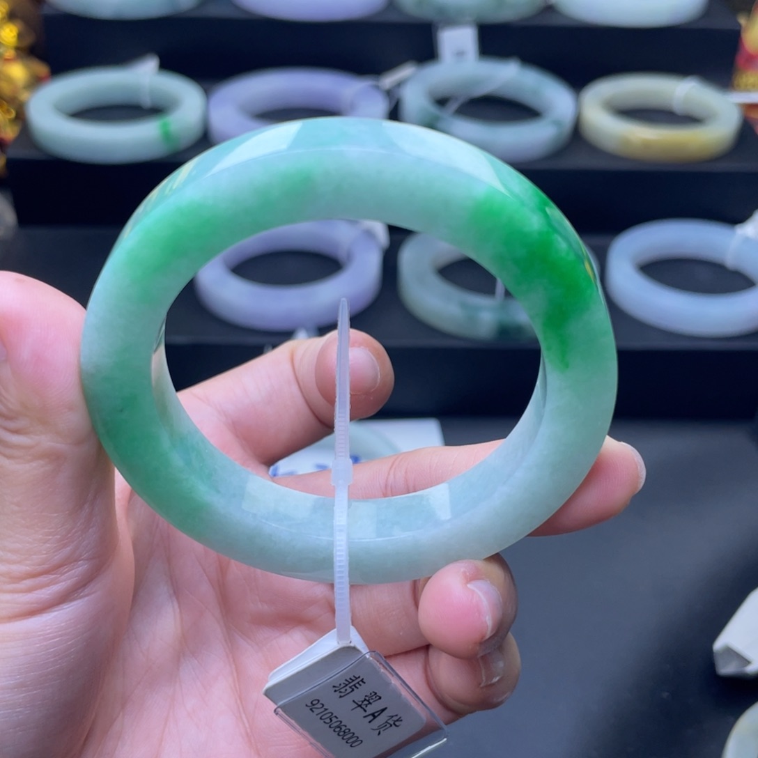 定制翡翠毛胚未镶嵌
