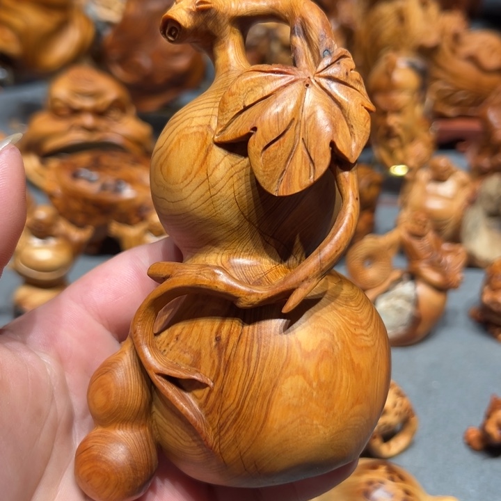 柏木（崖柏）点点关注，有瑕疵