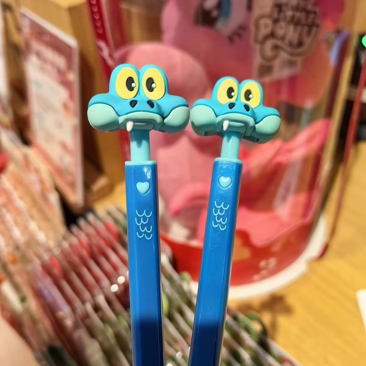 疯狂动物城新角色盖瑞蛇卡通按压圆珠笔解毒笔学生专用血清笔