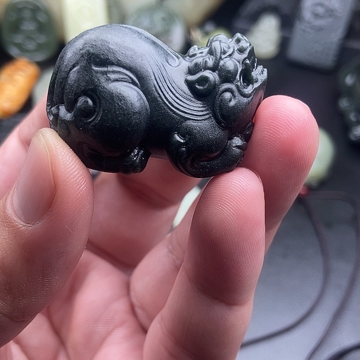 Z***7和田玉（糖玉）未镶嵌颈饰